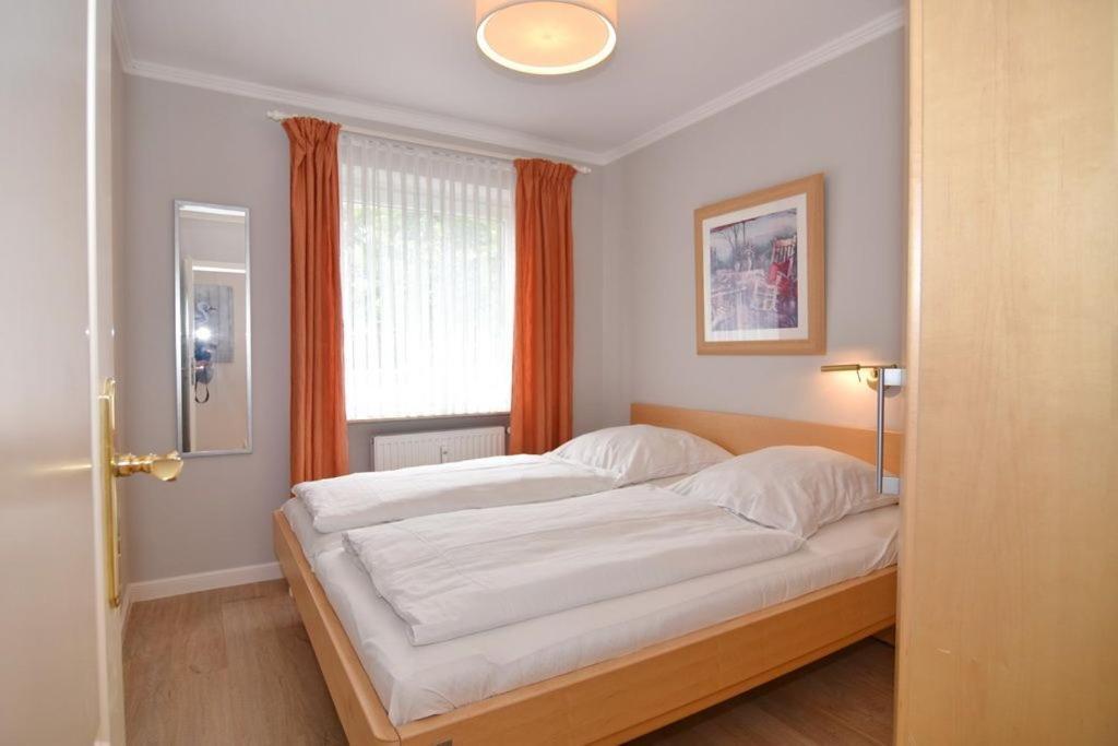 Apartment Klaus-groth-strasse 2, Whg 4